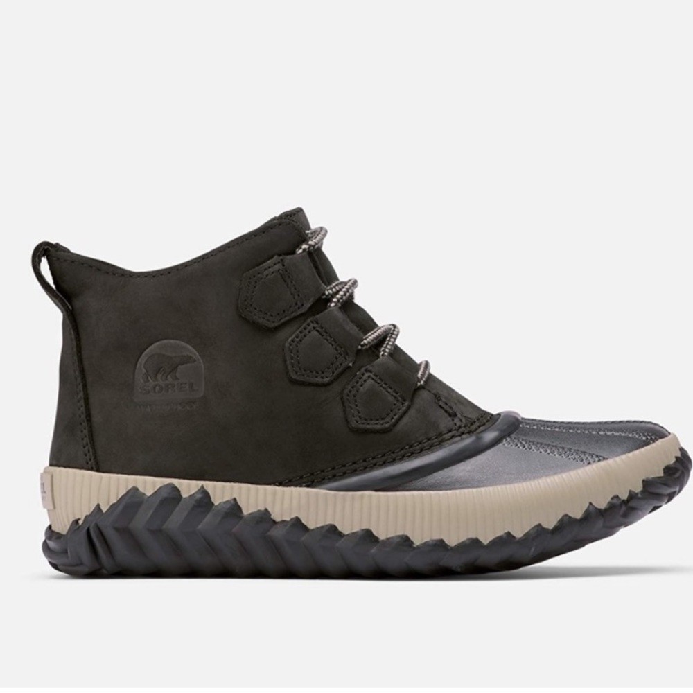 SOLD | SOREL Out n About Plus Waterproof Leather Duck Boots